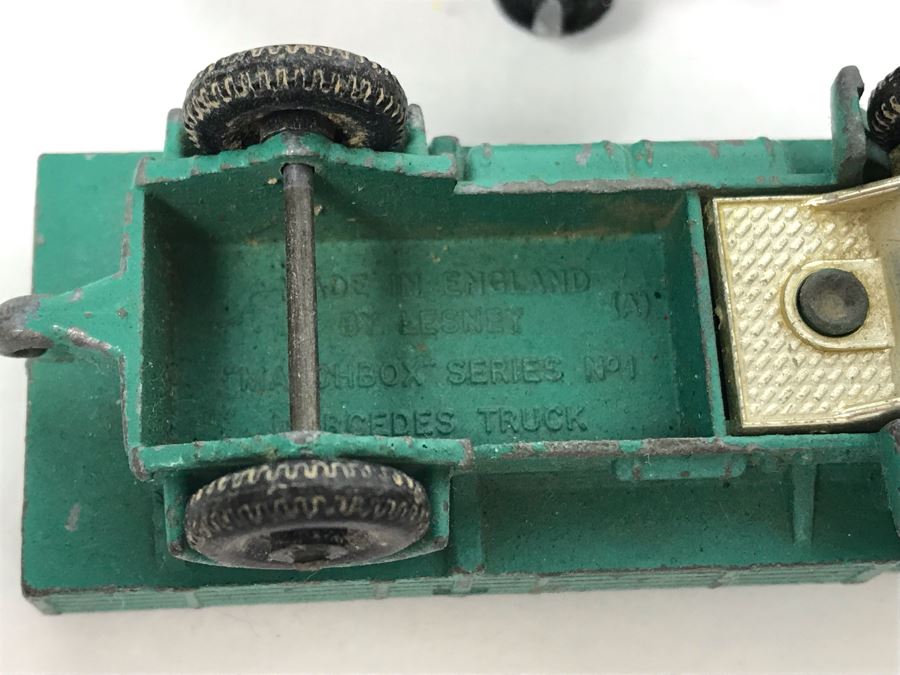 Vintage Metal Toy Cars Vehicles From Tootsie Toys, Lesney Matchbox And Japan [Photo 12]