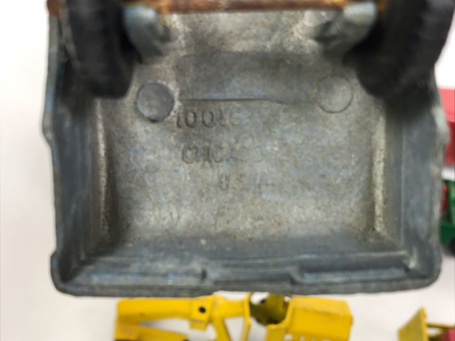 Vintage Metal Toy Cars Vehicles From Tootsie Toys, Lesney Matchbox And Japan [Photo 11]