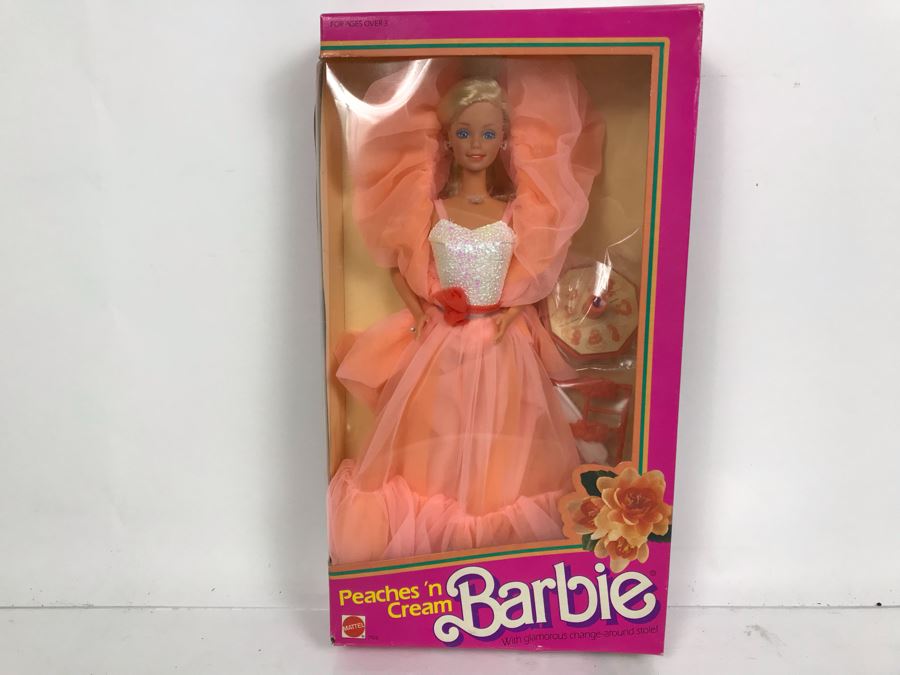 Vintage 1984 Barbie Mattel Peaches 'N Cream New In Box 7926