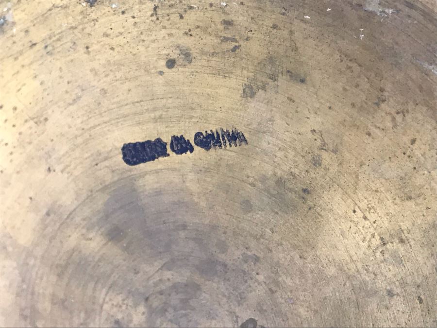 Vintage Large Chinese Cloisonne Vase - See Photos For 2 Areas Of Damage And Note That One Handle Needs To Be Reattached [Photo 17]