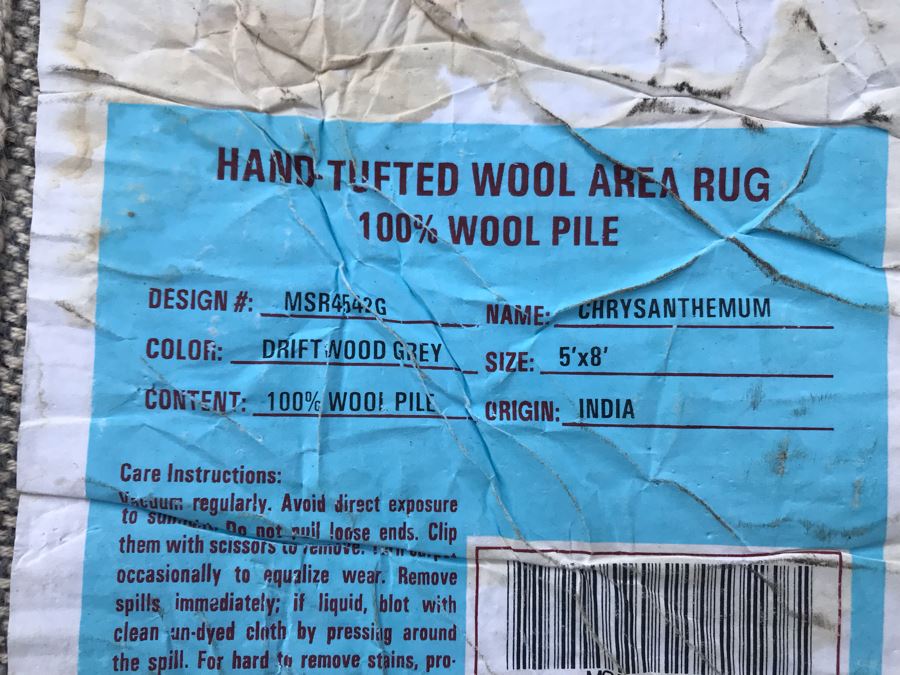 Martha Stewart Living Hand-Tufted Wool Area Rug Chrysanthemum Pattern 5' X 8' [Photo 5]