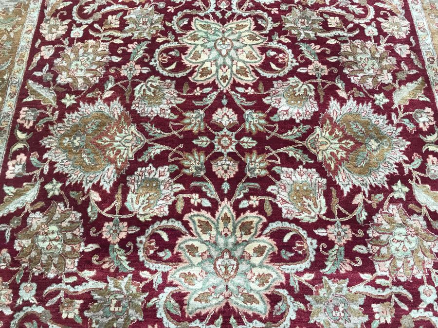 Hand Knotted Wool Persian Area Rug 8' X 10' [Photo 6]
