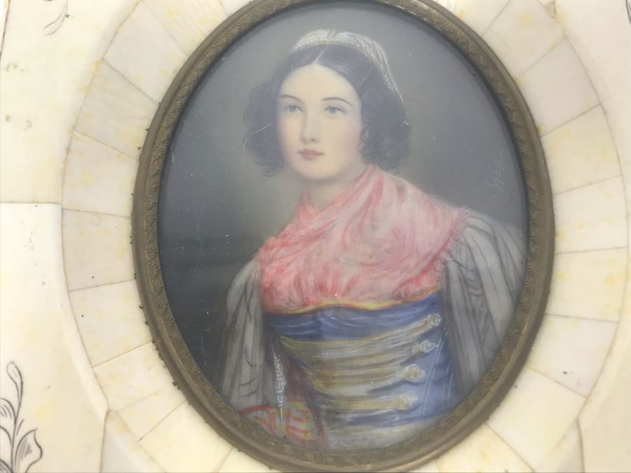 Pair Of Vintage Framed Miniature Original Portrait Paintings Signed [Photo 4]