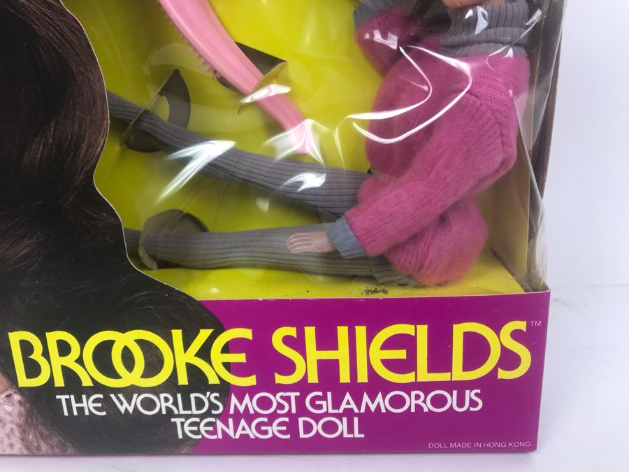 Vintage 1982 LJN Brooke Shields Posable Doll Action Figure In Box [Photo 5]