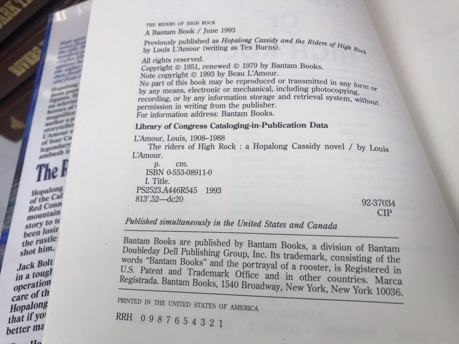 (24) Collection Of Hardcover Louis L'Amour Books [Photo 7]