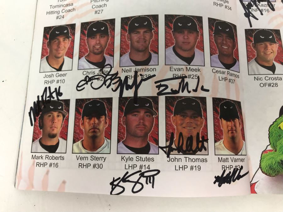SIGNED 2006 Lake Elsinore Storm Baseball Program By Most Of The Players Including Peter Ciofrone, Sean Kazmar, Nick Hundley, Chase Headley And More [Photo 4]