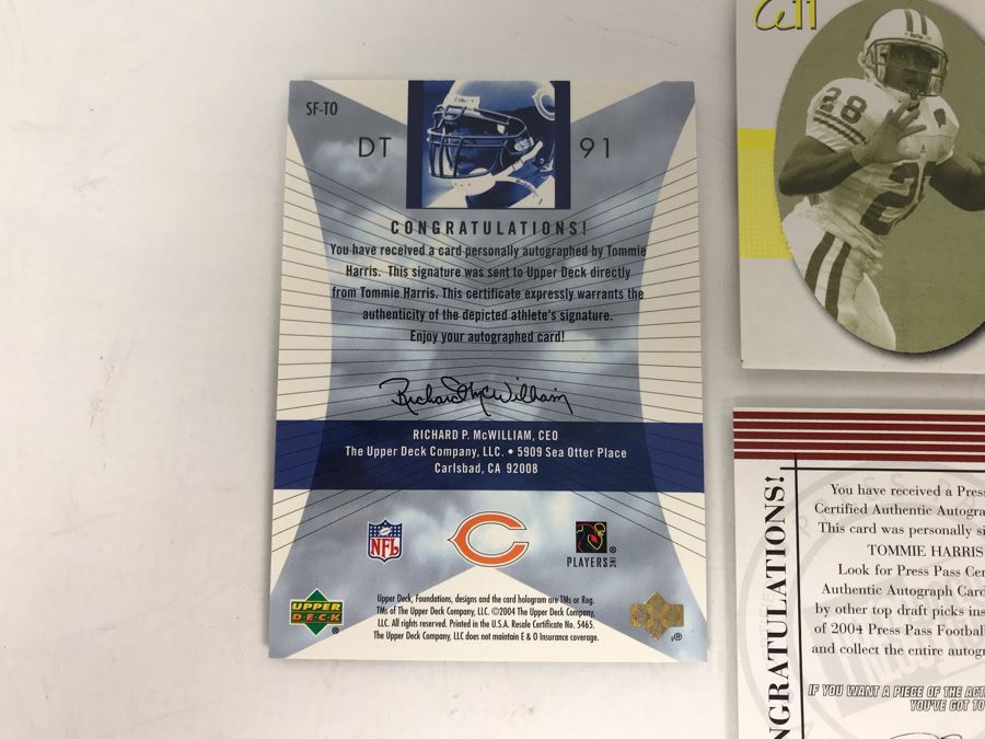 Signed Football Cards: (2) Tommie Harris And (2) Anthony Davis (One Rookie Card) [Photo 7]