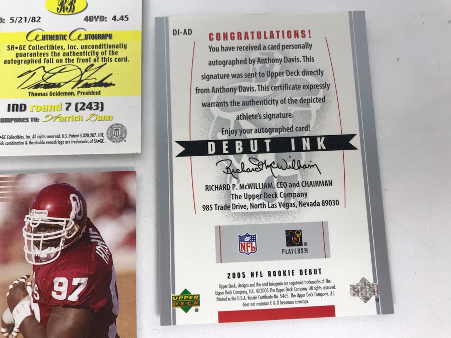 Signed Football Cards: (2) Tommie Harris And (2) Anthony Davis (One Rookie Card) [Photo 10]