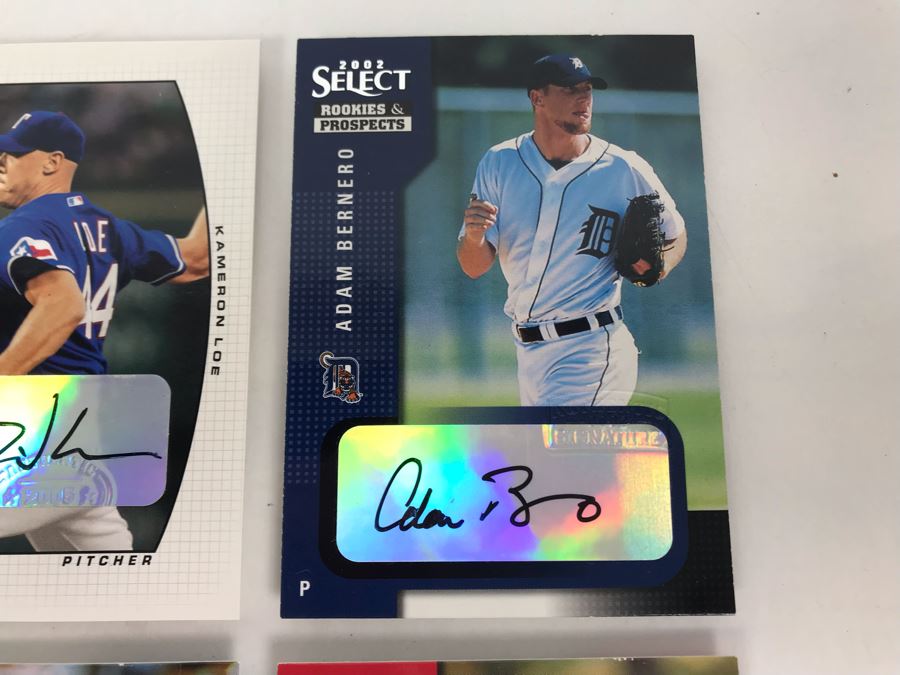 (6) Signed Baseball Cards [Photo 4]