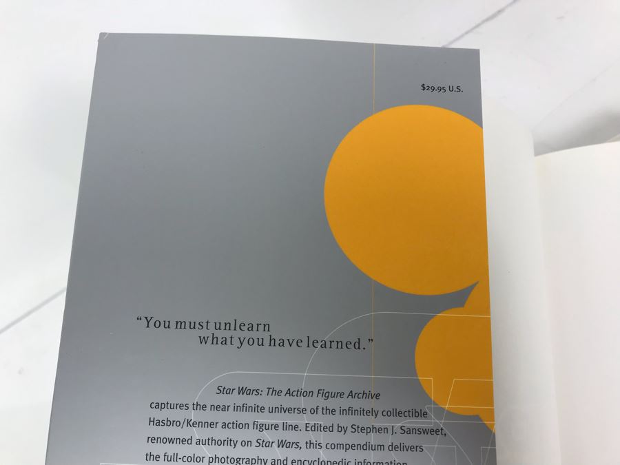 (4) STAR WARS Books Including The Action Figure Archive [Photo 4]