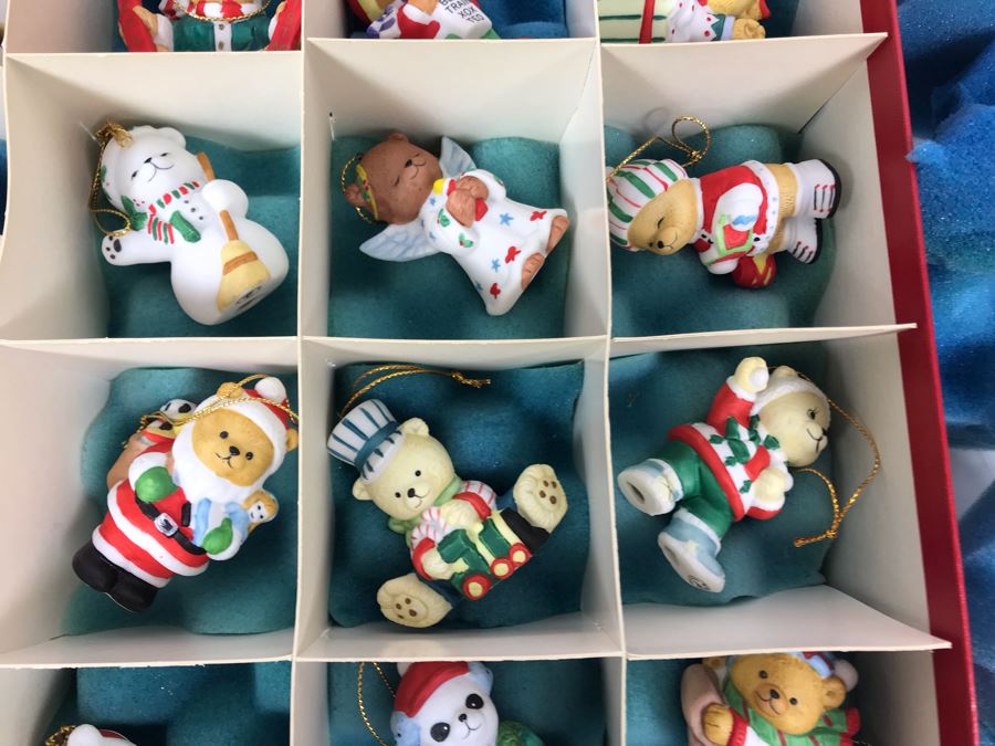 The Bears Of Christmas Ornament Collection In Box By Bronson Collectibles [Photo 6]