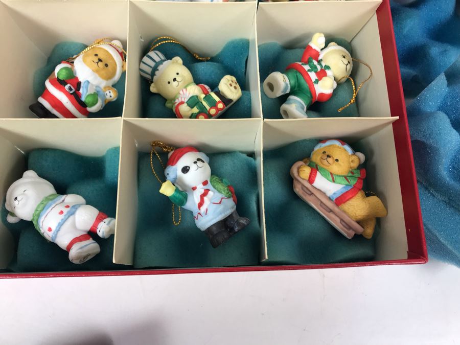 The Bears Of Christmas Ornament Collection In Box By Bronson Collectibles [Photo 9]