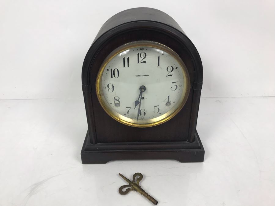 Antique Seth Thomas Wooden Mantle Mechanical Clock With Key Working Smooth Movement [Photo 4]