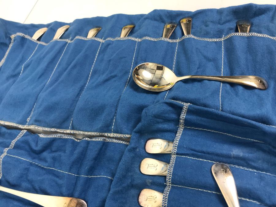 Birks Regency Silverplate Flatware Service For Apx 8 With Storage Cloth Holders [Photo 7]