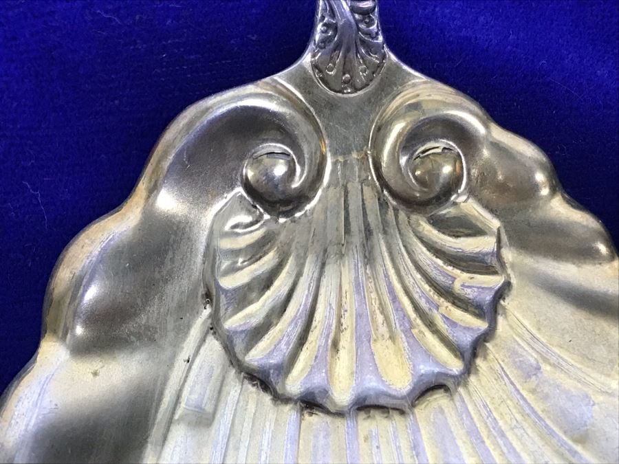 (2) Antique GORHAM Sterling Silver Serving Pieces With Ornate Design 161.6g [Photo 6]