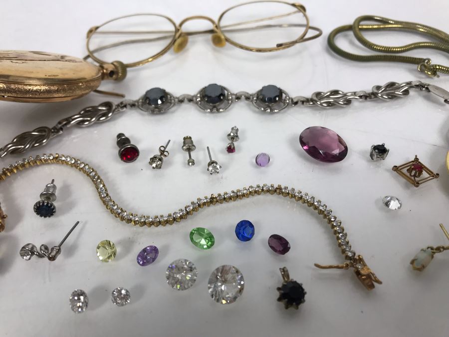 Jewelry Lot With Pocket Watch Case, Vintage Glasses, Bracelets, Necklace And Various Earrings And Loose Gems (Glass, Plastic, Stones) [Photo 24]