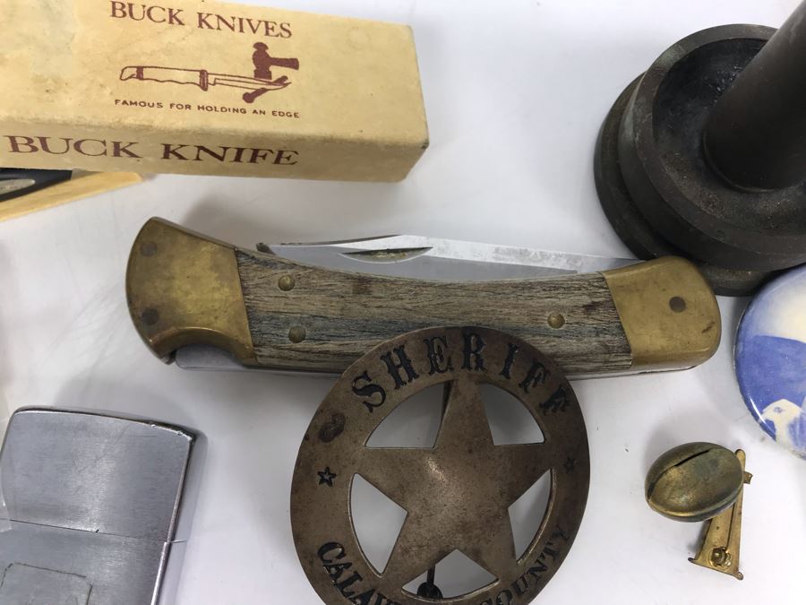 Men's Citizen Automatic Watch Working (Glass Is Scratched), Sheriff Badge Calaveras County, Buck Knives, Lighters, US Air Wing Stickers, Various Pins, Button, Trench Art And Archery Pendants [Photo 27]