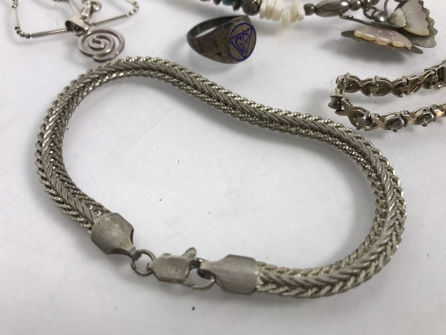 Sterling Silver Jewelry Lot With Bracelets, Brooches, Necklaces, Pearl Earrings And Ring 53.8g [Photo 8]