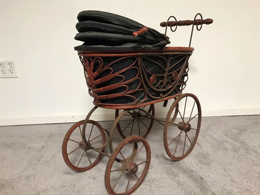 Antique Detailed Baby Doll Carriage Pram [Photo 7]