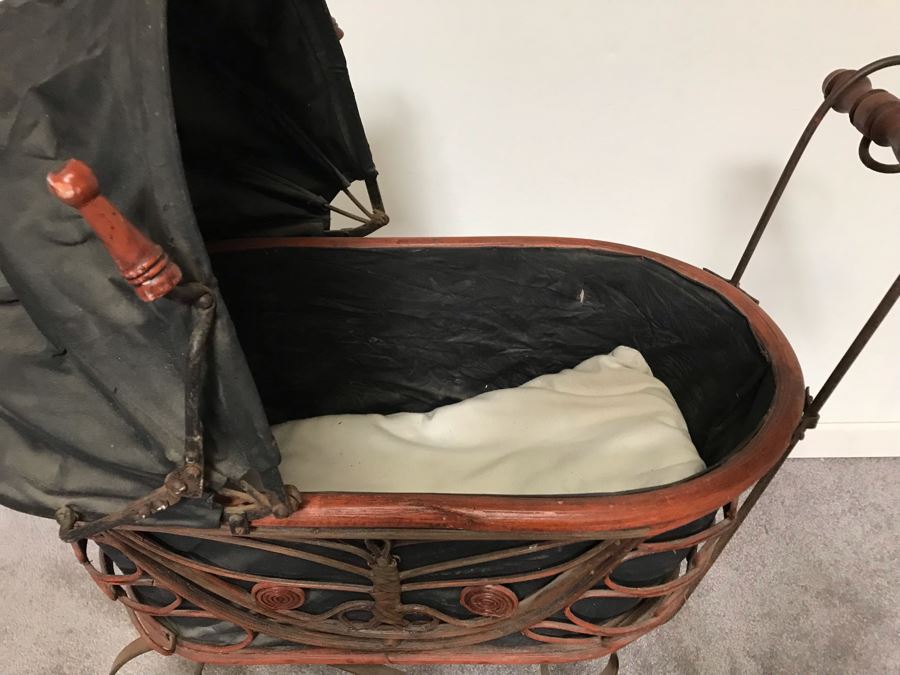 Antique Detailed Baby Doll Carriage Pram [Photo 5]
