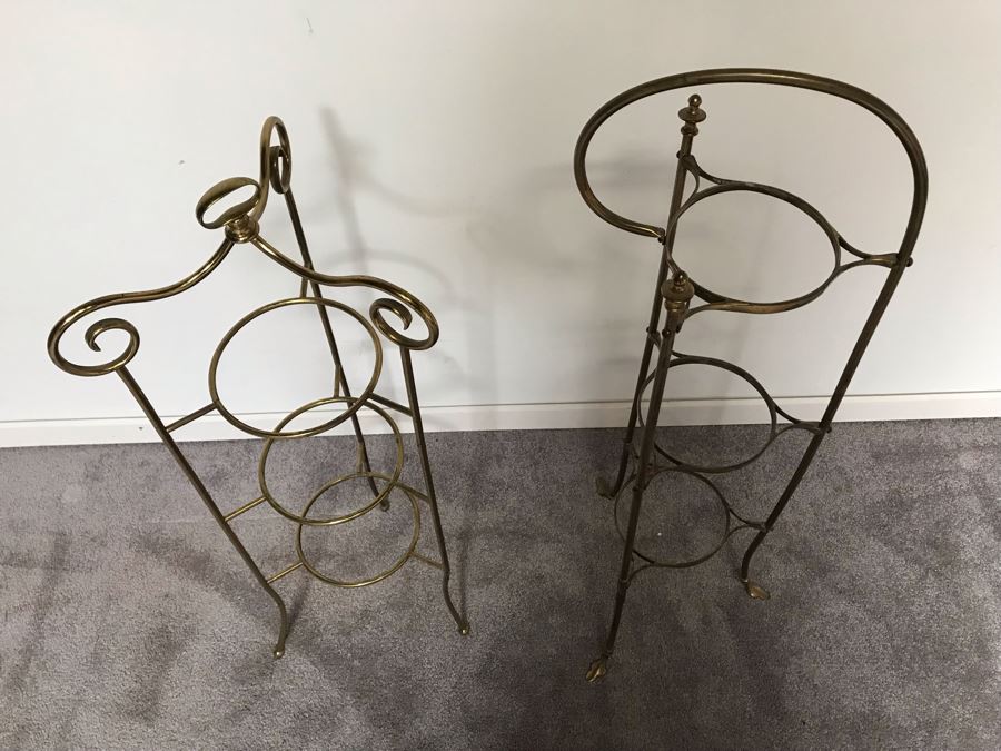 Pair Of Vintage Brass 3-Tier Round Plate Stands [Photo 3]