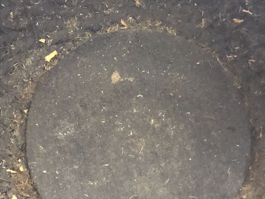 Vintage Pitch Pot Navajo / Apache Native American 12'W X 7'H [Photo 7]