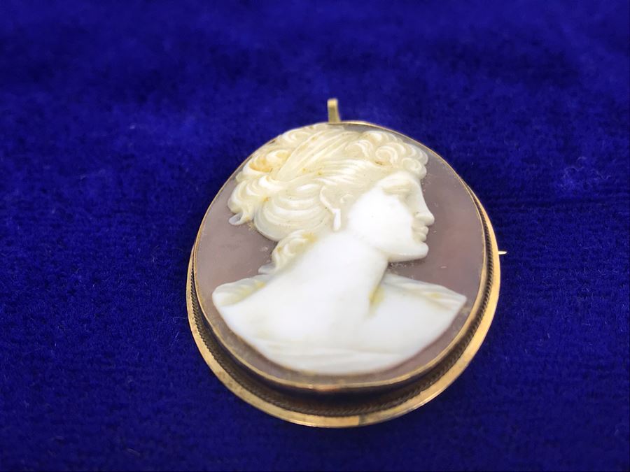STUNNING 18K Gold And Carved Shell Cameo Pendant Brooch Estimate 5.7g $300 [Photo 5]