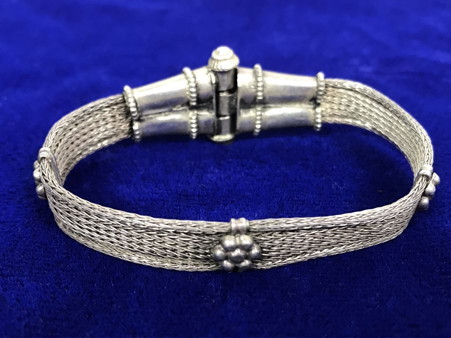 Vintage Silver Bracelet 25.4g Estimate $80 [Photo 4]