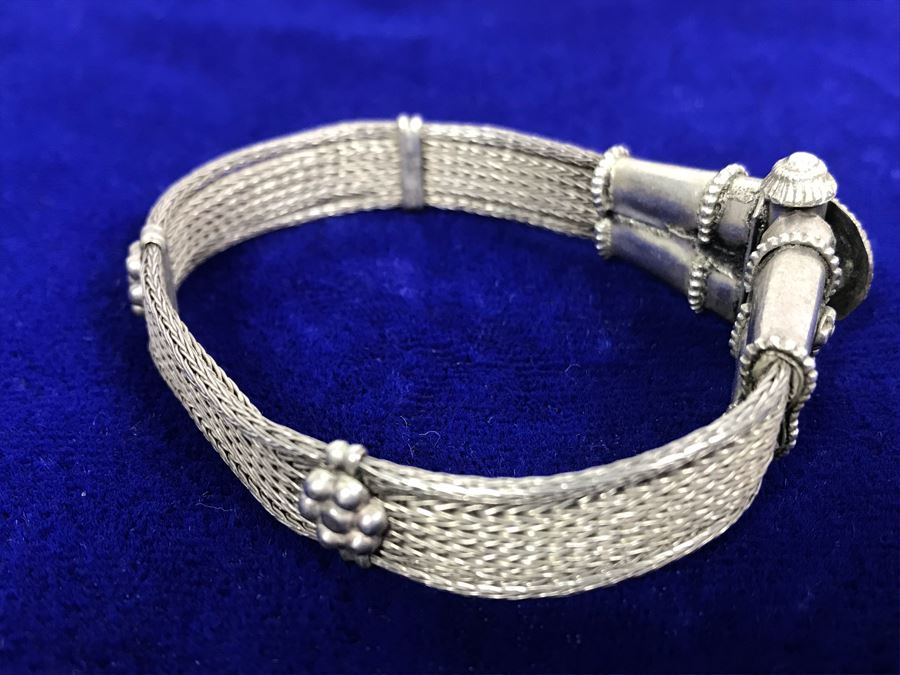 Vintage Silver Bracelet 25.4g Estimate $80 [Photo 3]