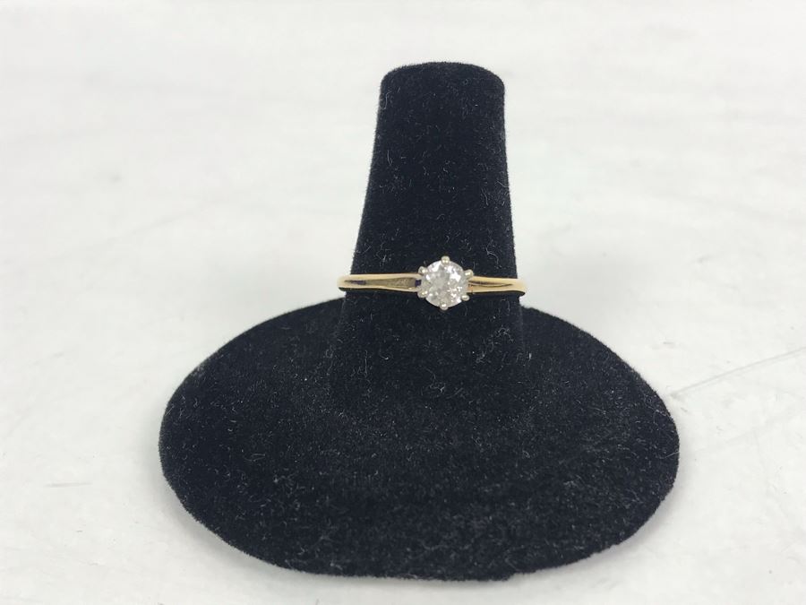 Vintage 14K Gold Diamond Solitaire Ring 1/4CT SI2 G-H Diamond Is Chipped 1.7g Estimate $450 [Photo 2]
