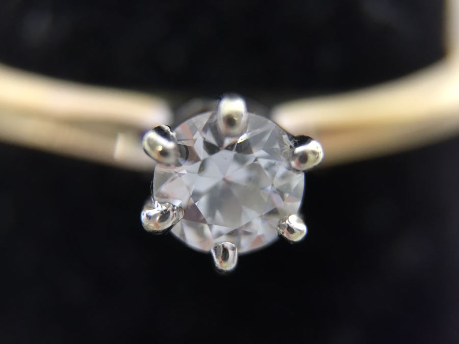 Vintage 14K Gold Diamond Solitaire Ring 1/4CT SI2 G-H Diamond Is Chipped 1.7g Estimate $450 [Photo 18]