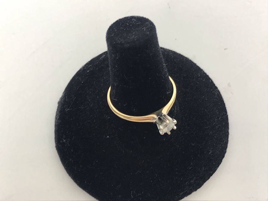 Vintage 14K Gold Diamond Solitaire Ring 1/4CT SI2 G-H Diamond Is Chipped 1.7g Estimate $450 [Photo 5]