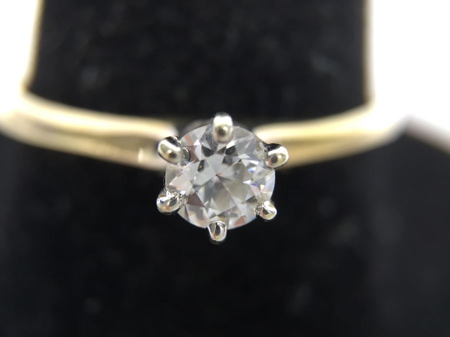 Vintage 14K Gold Diamond Solitaire Ring 1/4CT SI2 G-H Diamond Is Chipped 1.7g Estimate $450 [Photo 12]