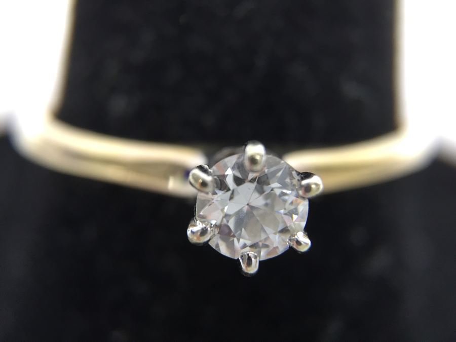 Vintage 14K Gold Diamond Solitaire Ring 1/4CT SI2 G-H Diamond Is Chipped 1.7g Estimate $450 [Photo 11]