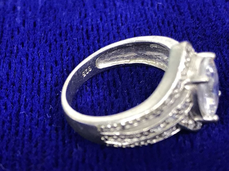 Collection Of Sterling Silver Rings With Pair Of Silver Earrings Mainly Cubic Zirconia  23.9g [Photo 13]