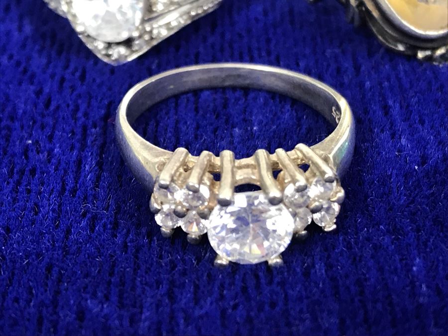 Collection Of Sterling Silver Rings With Pair Of Silver Earrings Mainly Cubic Zirconia  23.9g [Photo 6]