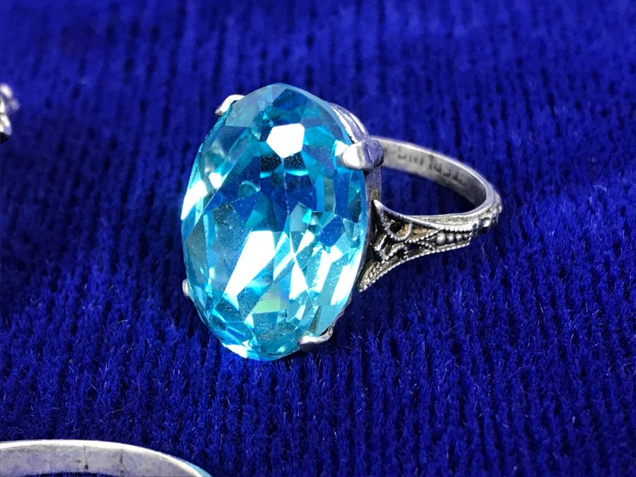 Collection Of Sterling Silver Rings With Pair Of Silver Earrings Mainly Cubic Zirconia  23.9g [Photo 4]