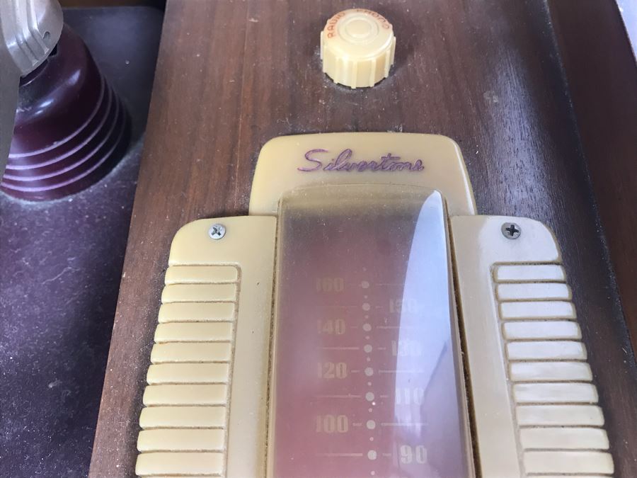 Vintage Art Deco Sears Silvertone Tube Record Player And Radio With Wooden Cabinet - Great Look - Needs Servicing Catalog No 7080 19.5'W X 13.5'D X 12'H [Photo 7]