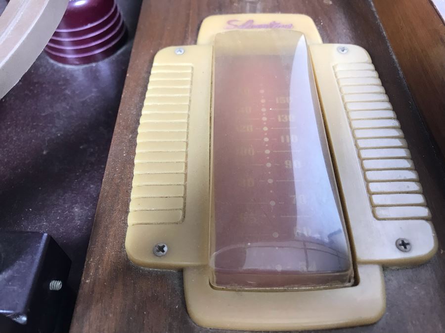 Vintage Art Deco Sears Silvertone Tube Record Player And Radio With Wooden Cabinet - Great Look - Needs Servicing Catalog No 7080 19.5'W X 13.5'D X 12'H [Photo 6]