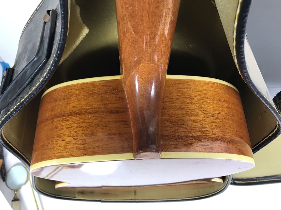 Kawai Acoustic Guitar Model No F611B Made In Japan With Case [Photo 8]