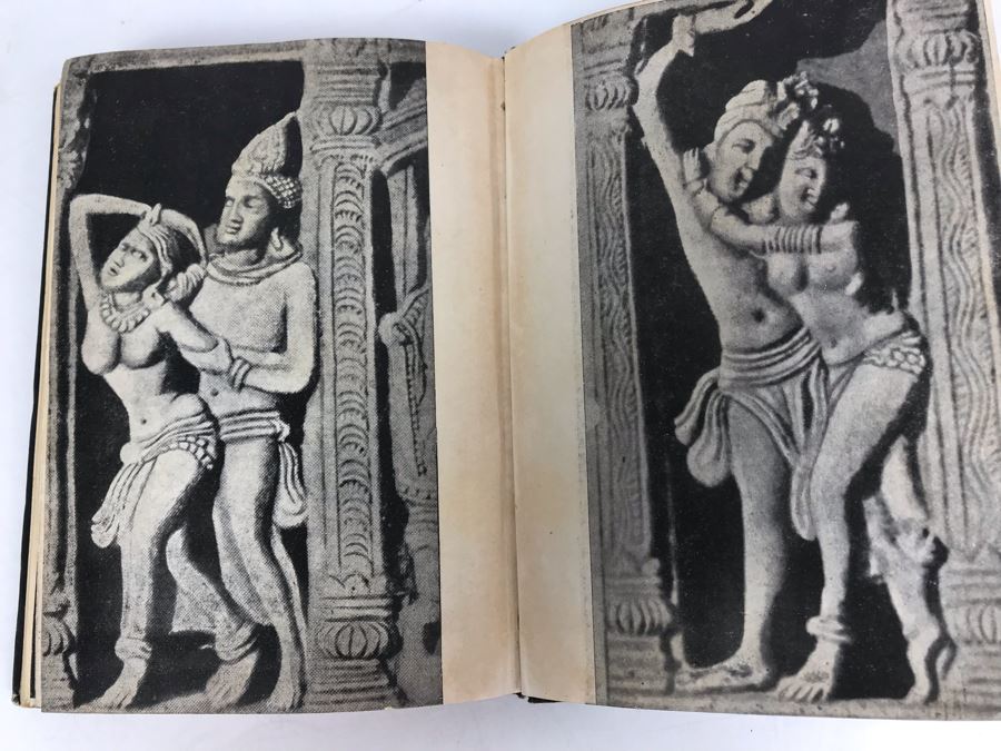 Vintage 1944 Fifth Edition Kama Sutra Book [Photo 12]