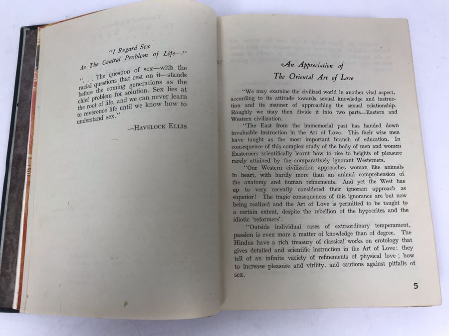 Vintage 1944 Fifth Edition Kama Sutra Book [Photo 7]