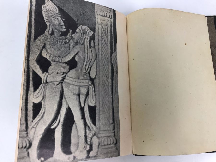 Vintage 1944 Fifth Edition Kama Sutra Book [Photo 13]