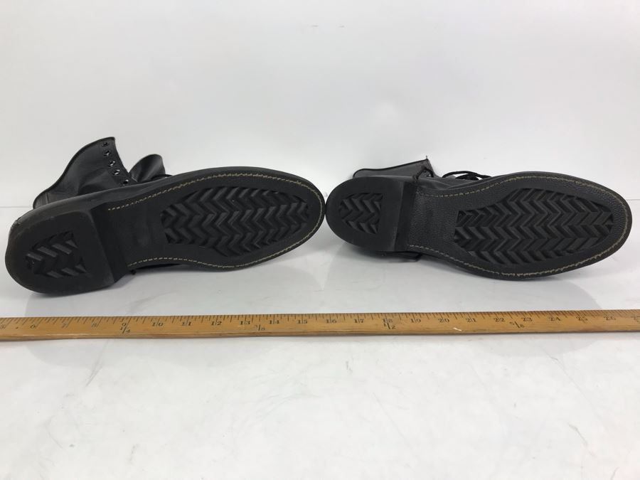 Vintage 1975 USN Pilot Boots Inscribed RADM W. H. Harris Addison Shoe Company Size 11 [Photo 11]