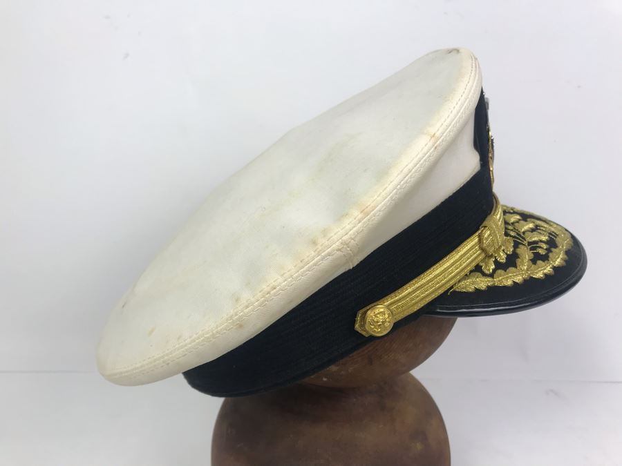 William H. Harris USN Hat And Photograph Book From Coral Sea CVA-43 Hunters Point NSY Sep-Oct 1972 William H. Harris, RADM, USN (Ret.) - See Photos [Photo 9]