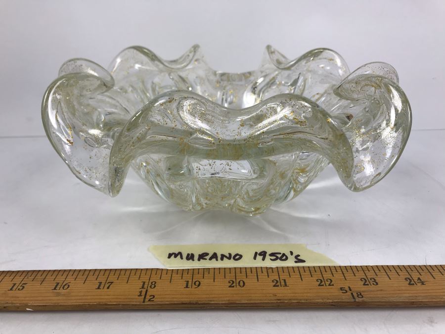Rare 1950's Large Murano Glass Bowl With Gold Tone Flakes In Glass 11'W X 4.5'H [Photo 4]