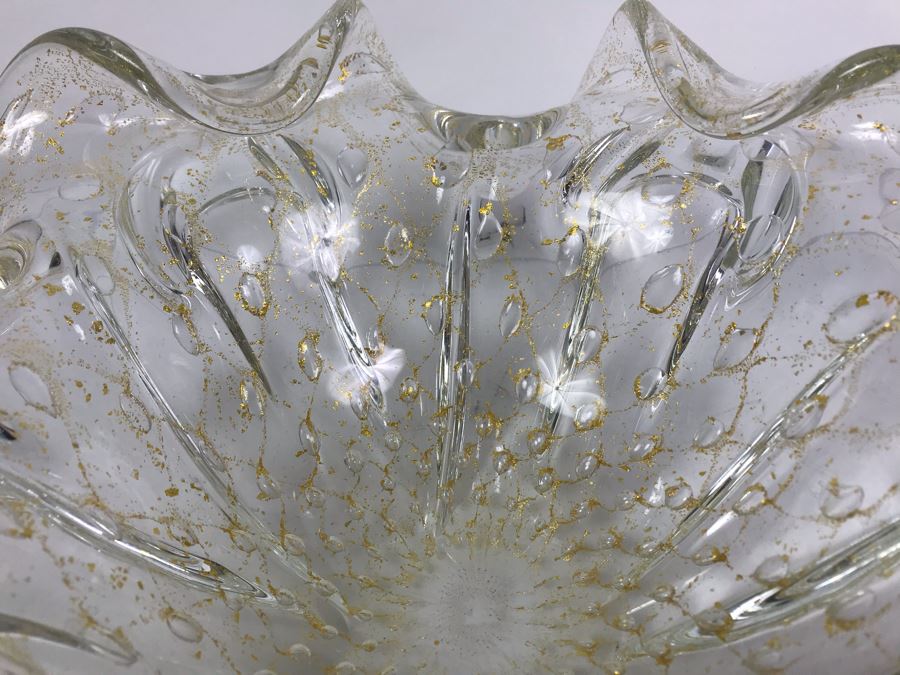 Rare 1950 S Large Murano Glass Bowl With Gold Tone Flakes In Glass 11 W X 4 5 H