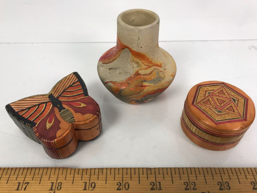Nemadji Indian Pottery Vase And Pair Of Chinese Trinket Boxes [Photo 2]