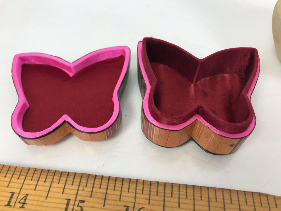 Nemadji Indian Pottery Vase And Pair Of Chinese Trinket Boxes [Photo 8]