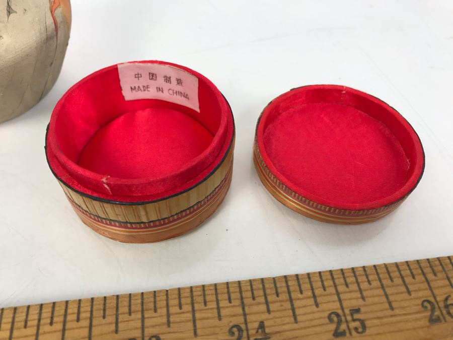 Nemadji Indian Pottery Vase And Pair Of Chinese Trinket Boxes [Photo 7]